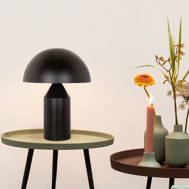 Modern Mushroom Metal Table Lamp for Bedroom