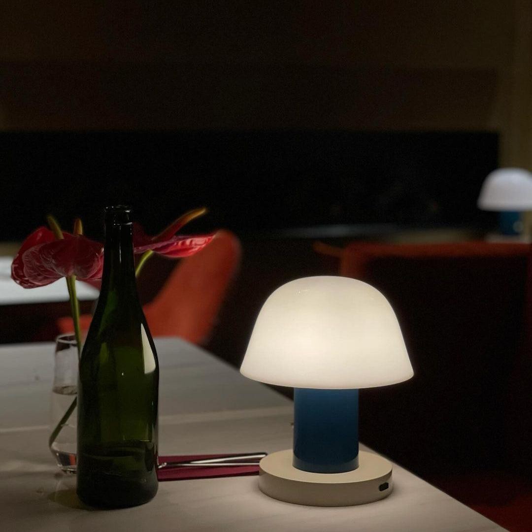 Minimalist Mushroom Cordless Table Lamp M44