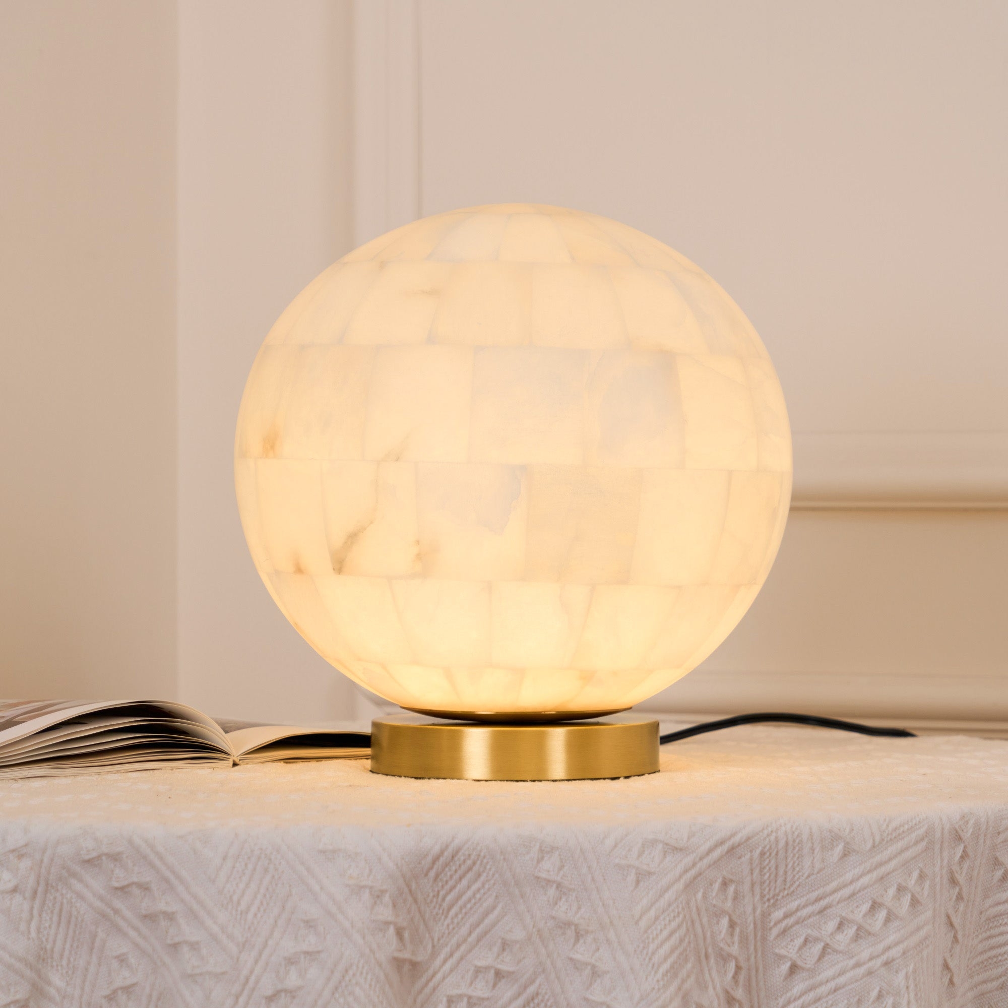 Alabaster Ball Table Lamp D433