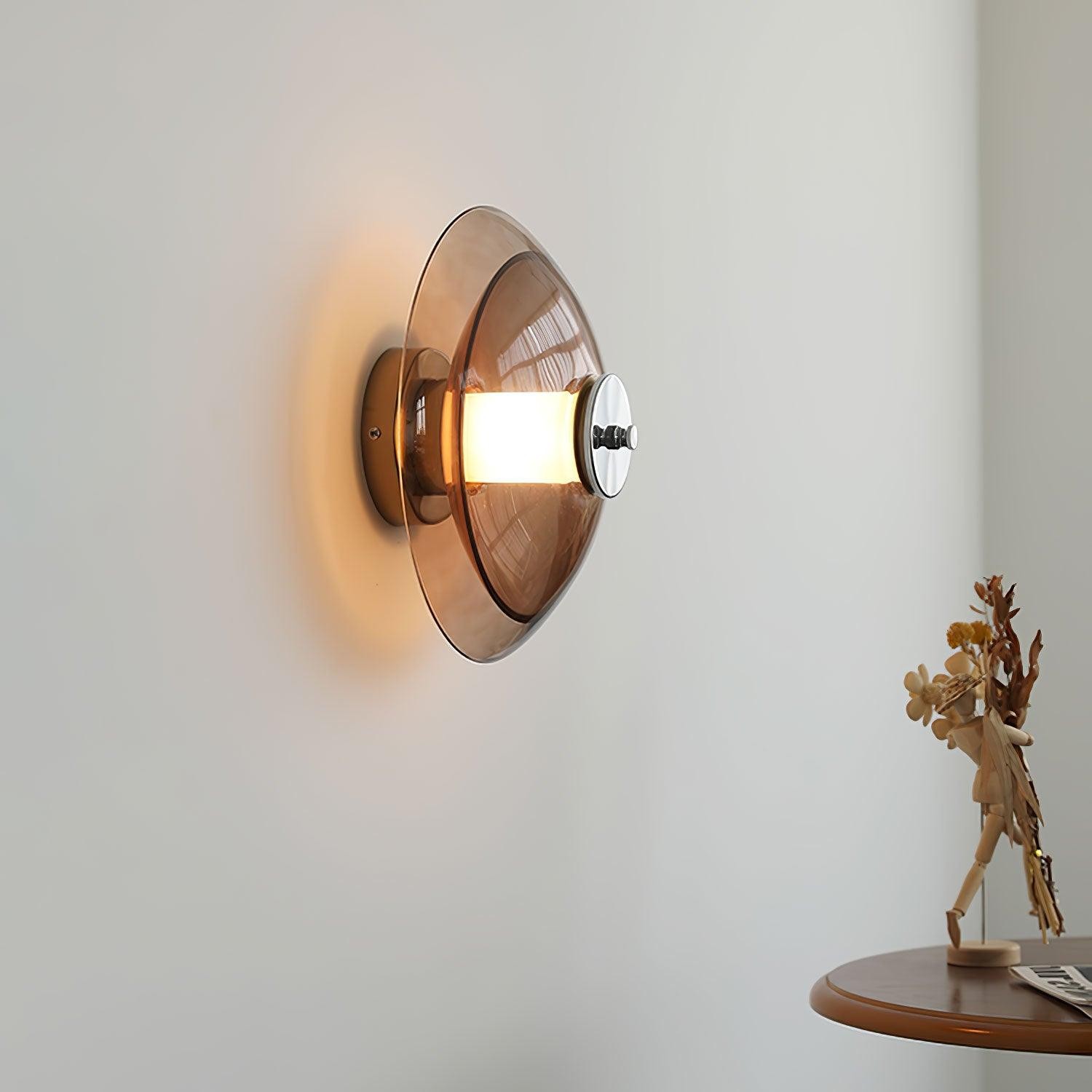 Flying Saucer Plug-in Wall Light M471