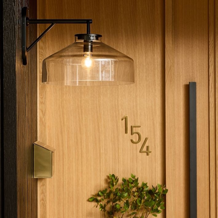 Hanton Minimalist Outdoor Wall Light - Matte Metal Industrial Sconce for Modern Spaces T154