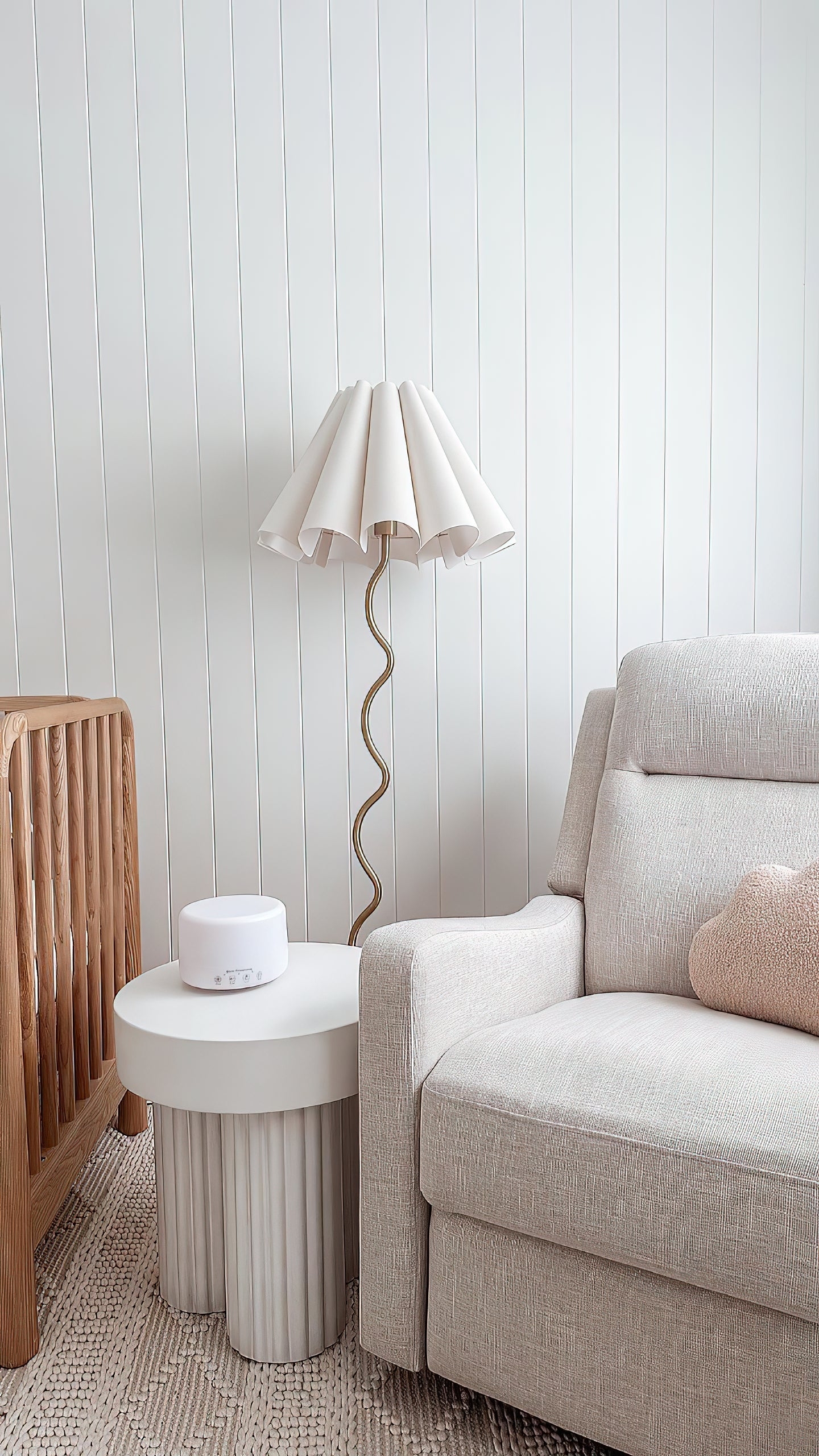 Cora Floor Lamp D705