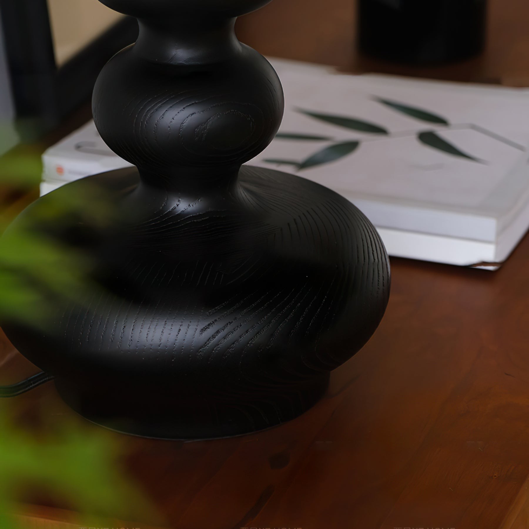 Nordic Retro Solid Wood Table Lamp M161