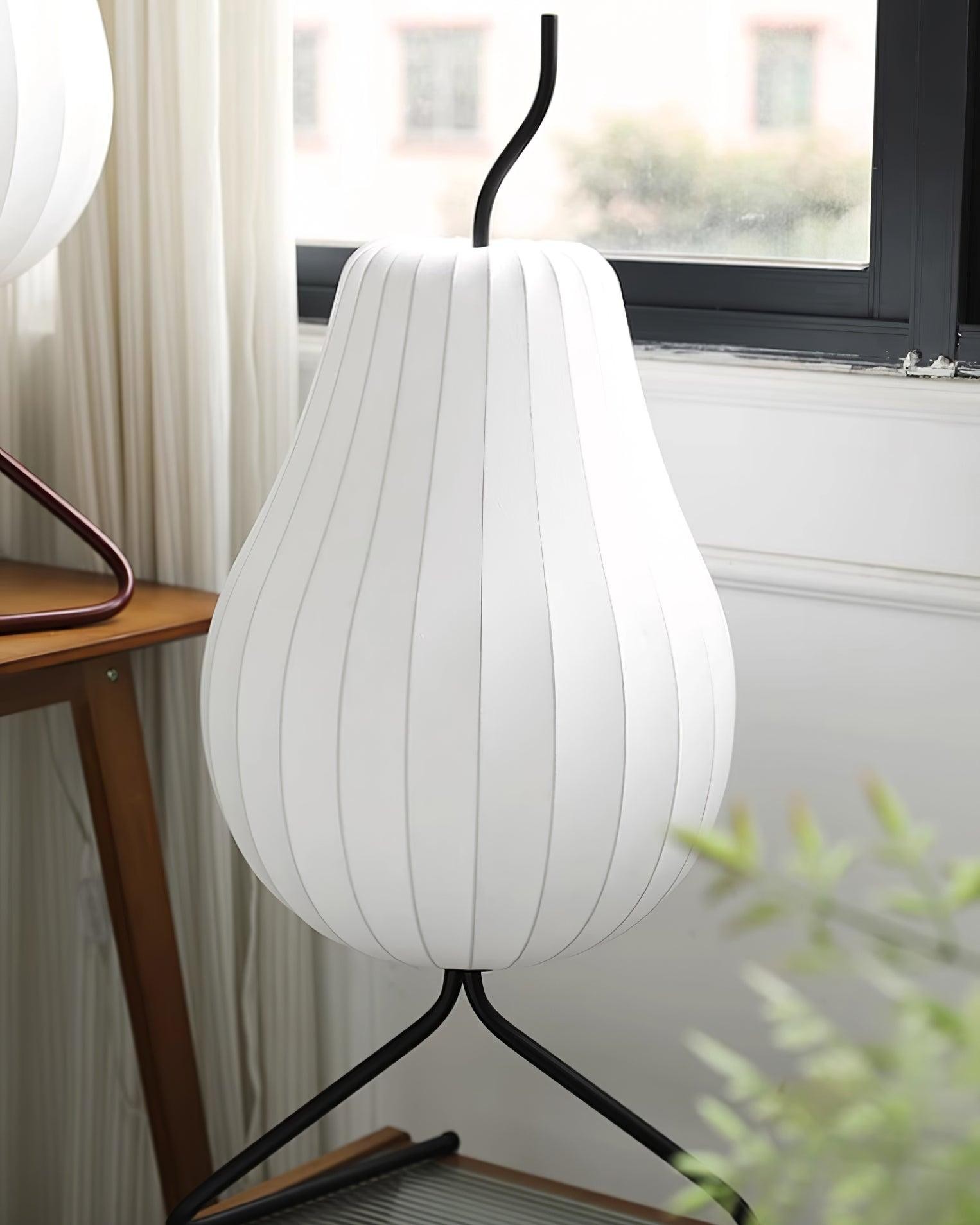 Pear-shaped Shite Floor Lamp Suitable For Living Room M35