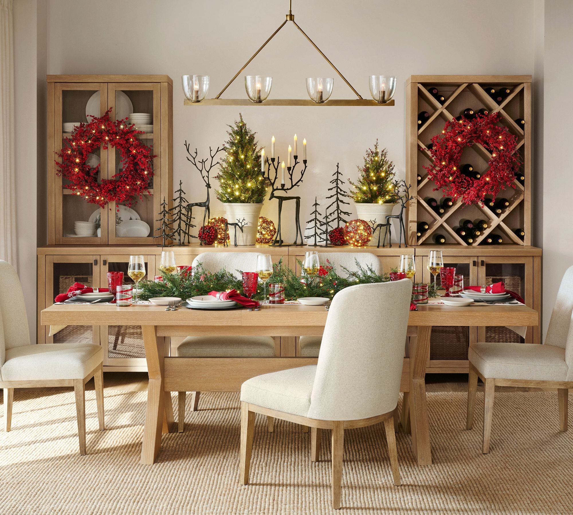 Auria Hand-blown Glass Metal Chandelier - Contemporary Brass Design T061