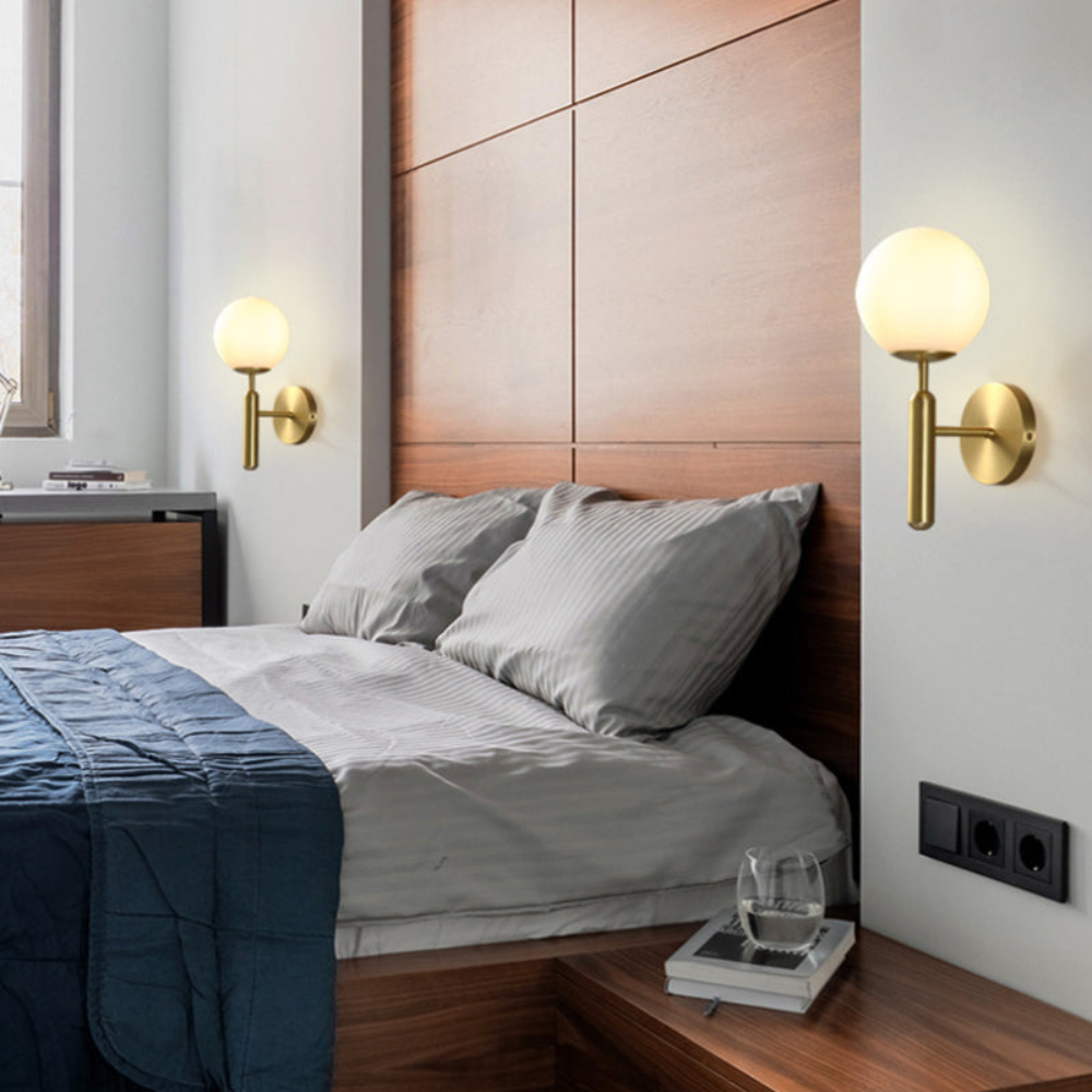 Milky Glow Modern Metal Wall Lamp D791