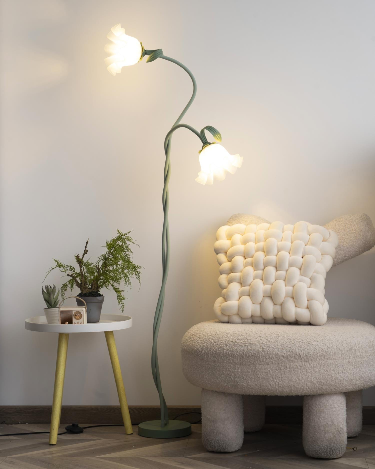 Creative Multi-Head Winding Flower Shape Floor Lamp M175