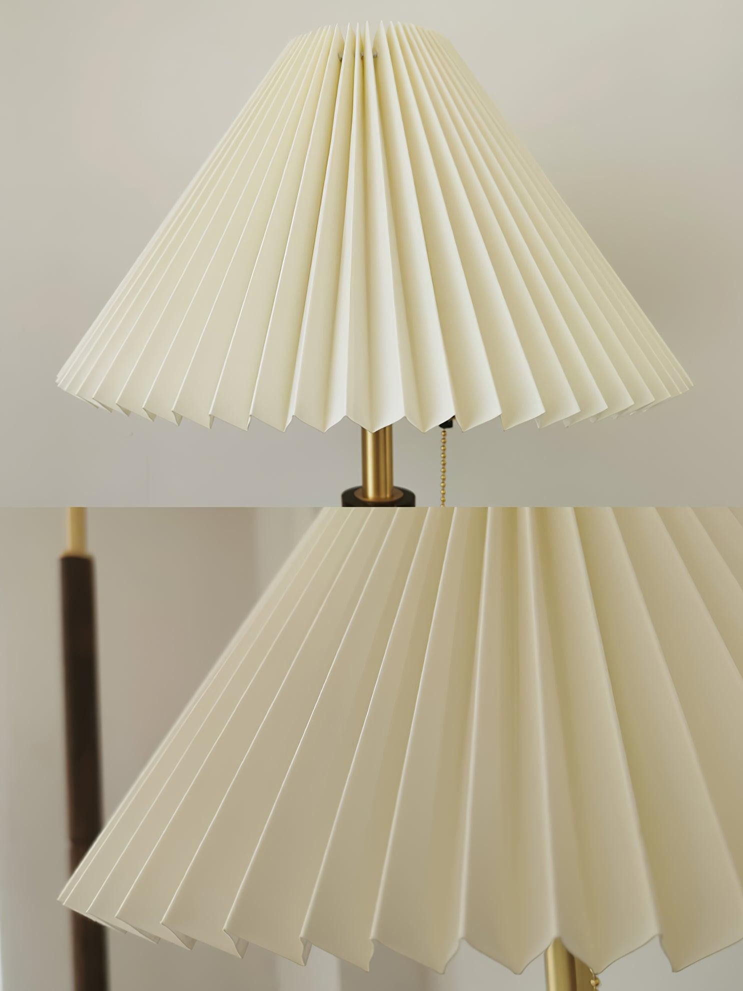 Nordic Retro Pleated Fabric Wooden Table Lamp For Bedroom M480
