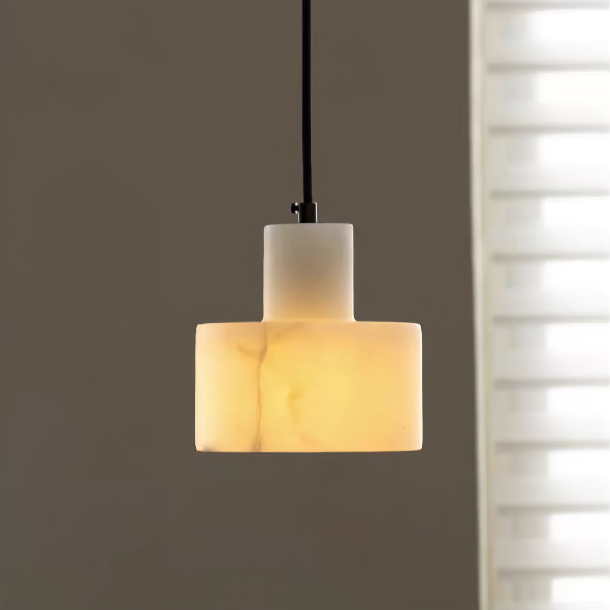 Cyls Alabaster Pendant Lamp D402