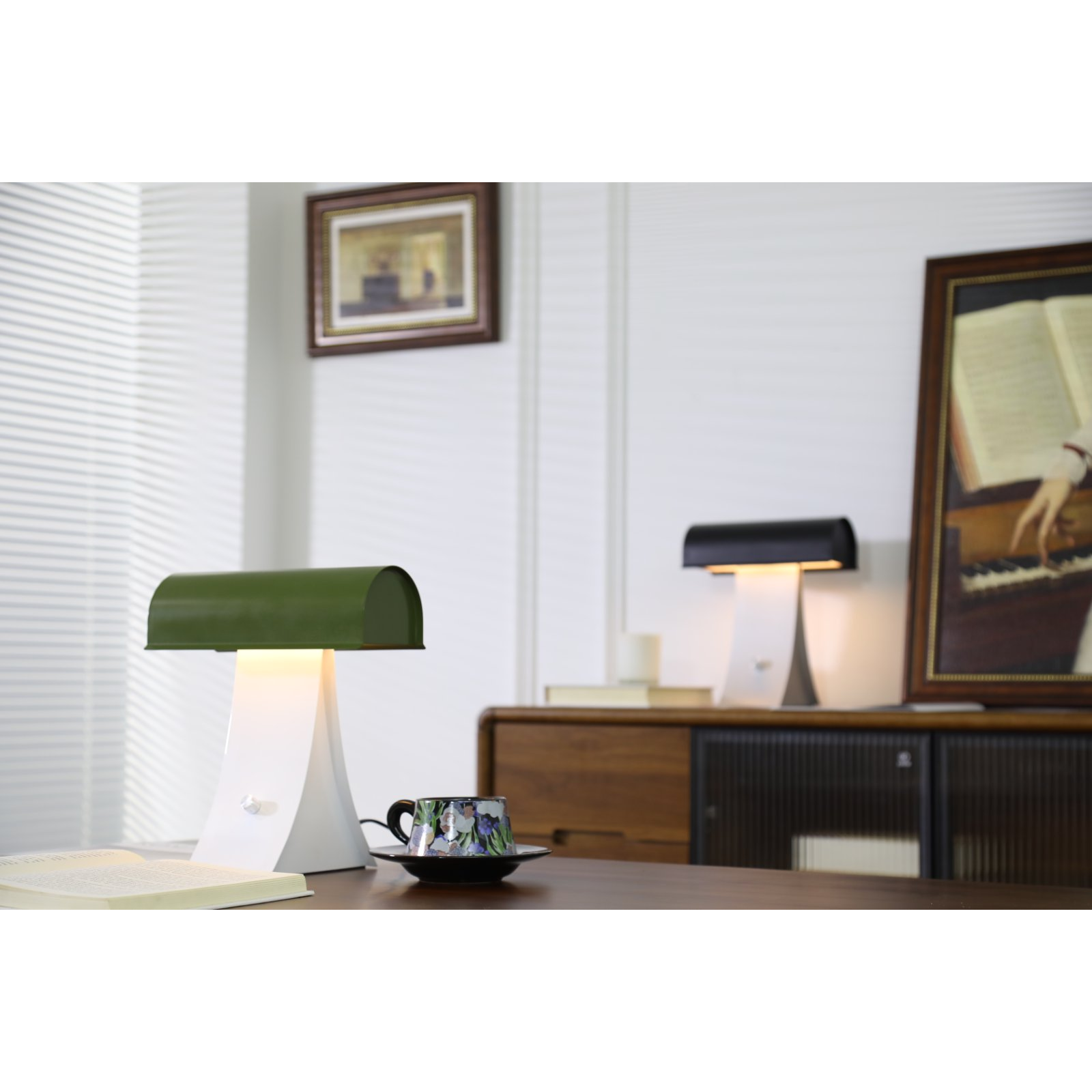 Archive Table Lamp D698