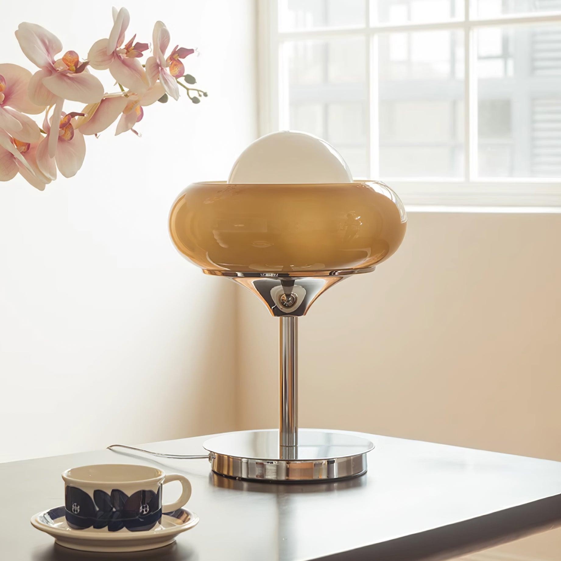 Vintage Cream Table Lamp for Bedroom M153