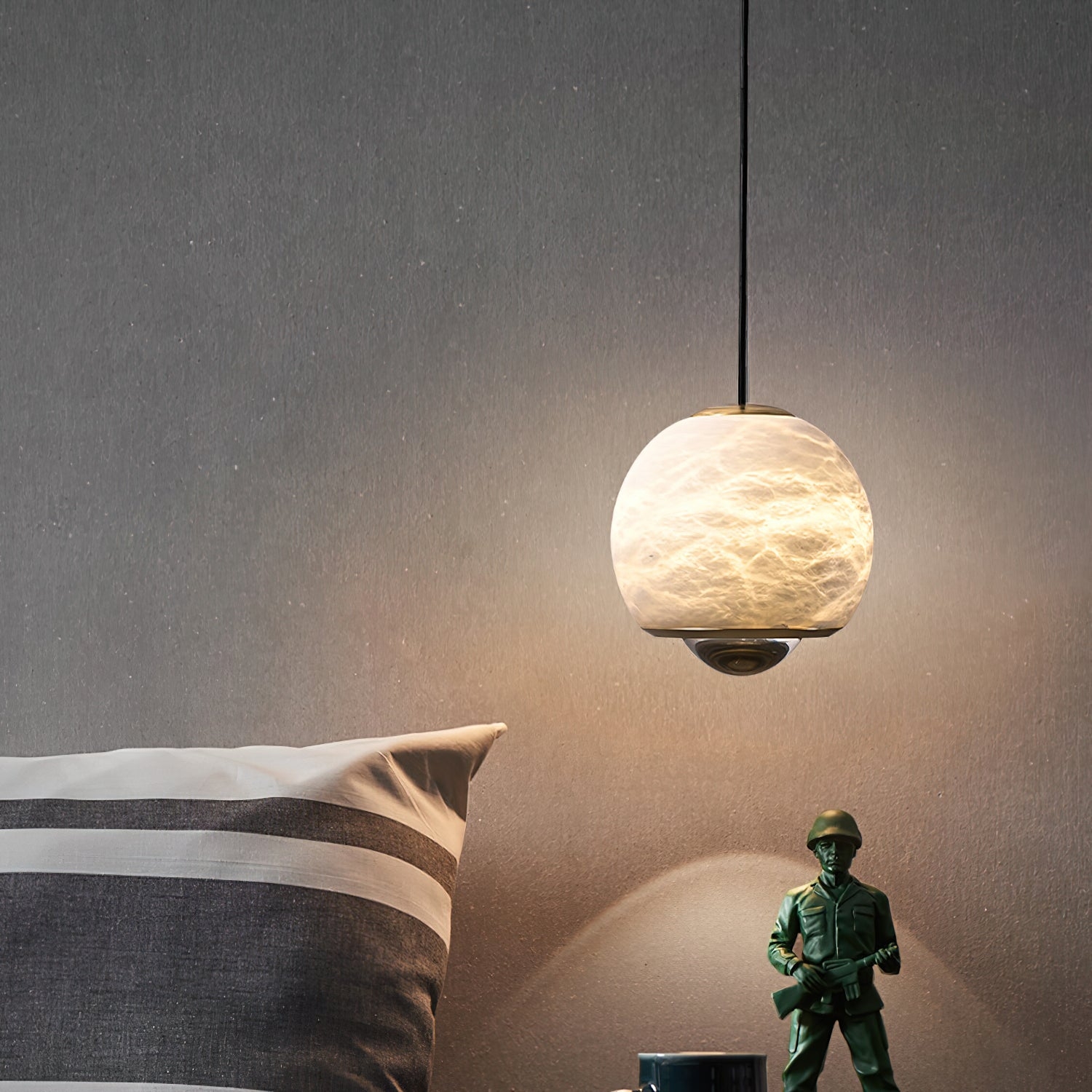Ferox Alabaster Pendant Light D422