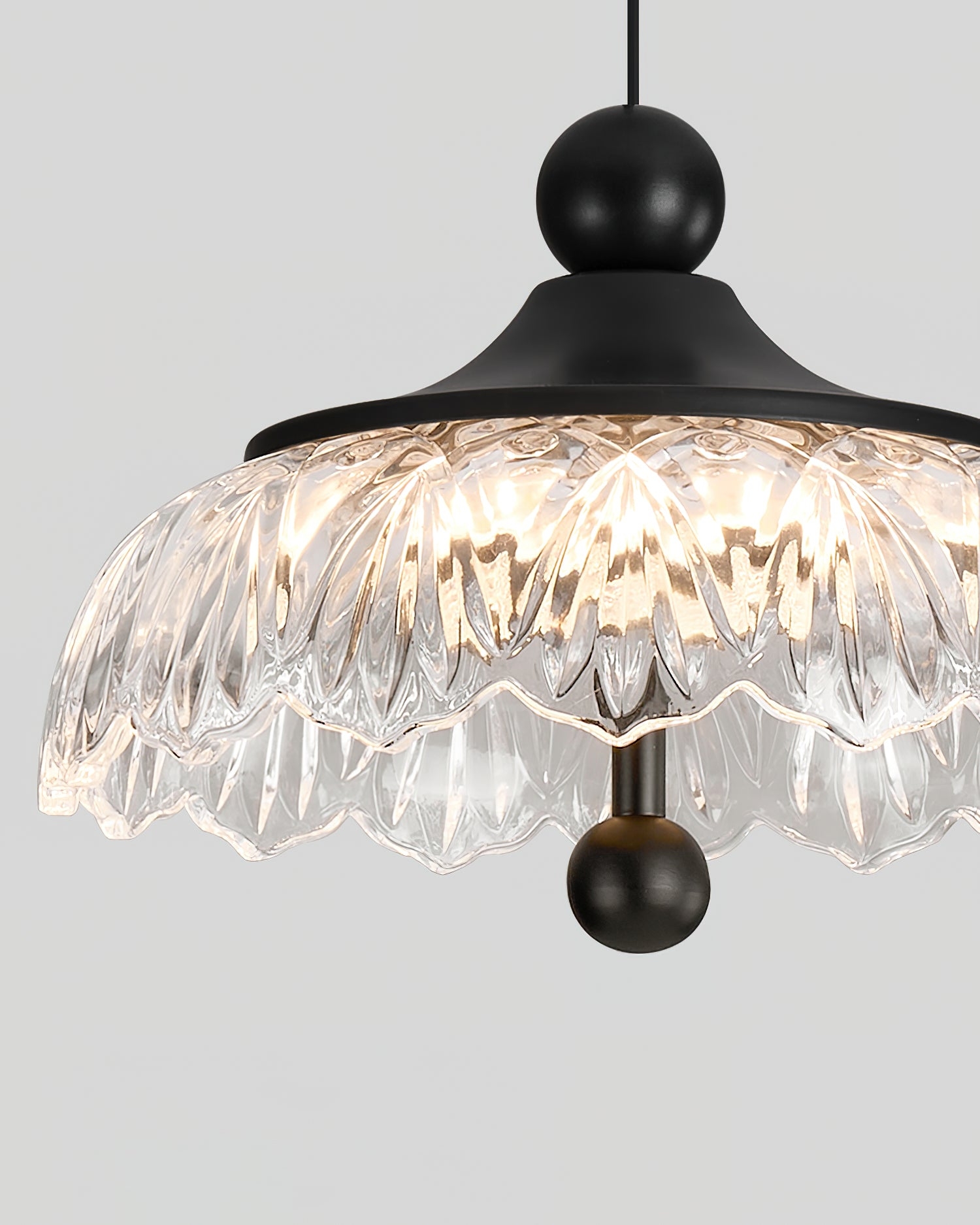 Radiant Pendant Lamp D151
