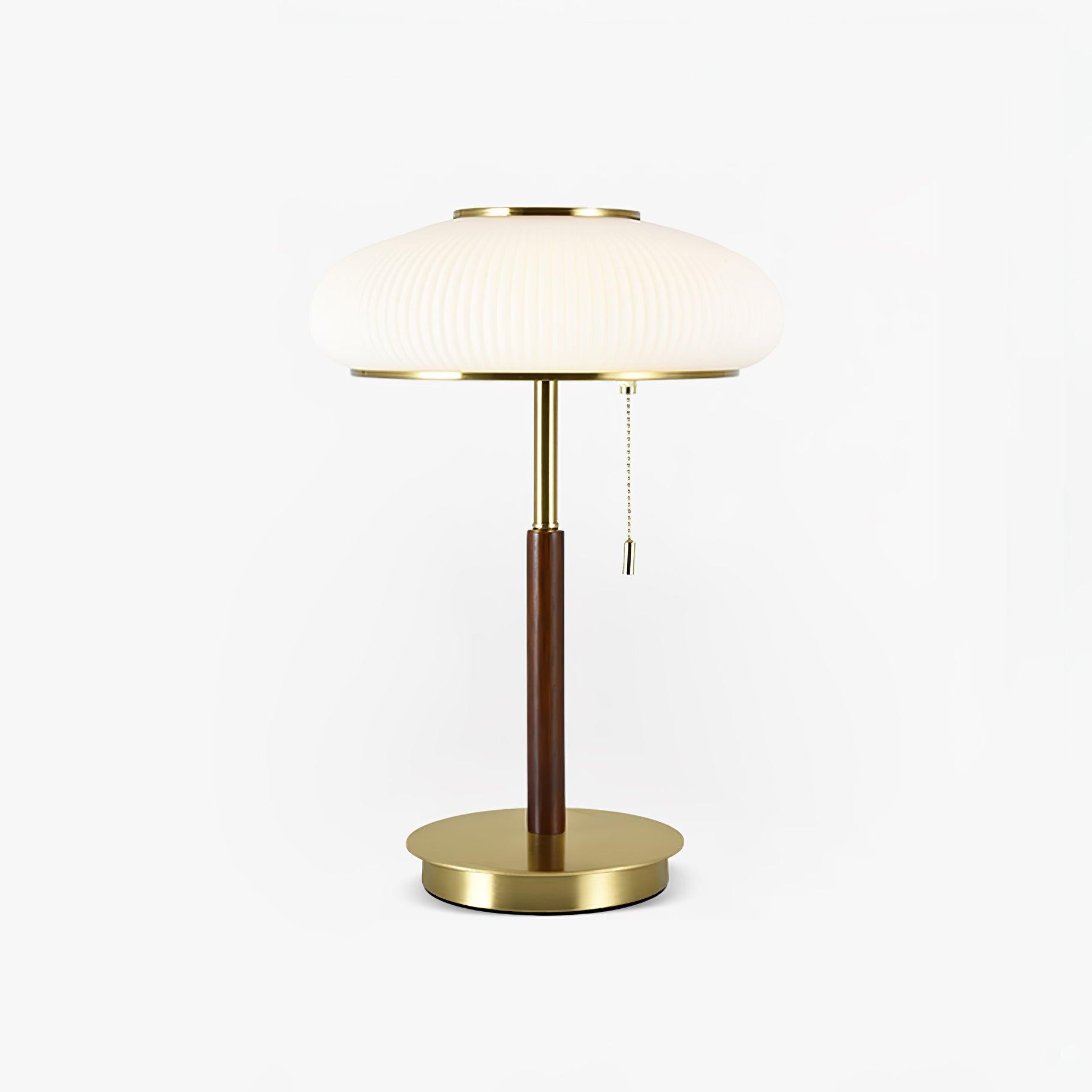 White Beautiful Luxury Fashion Metal Table Lamp M50