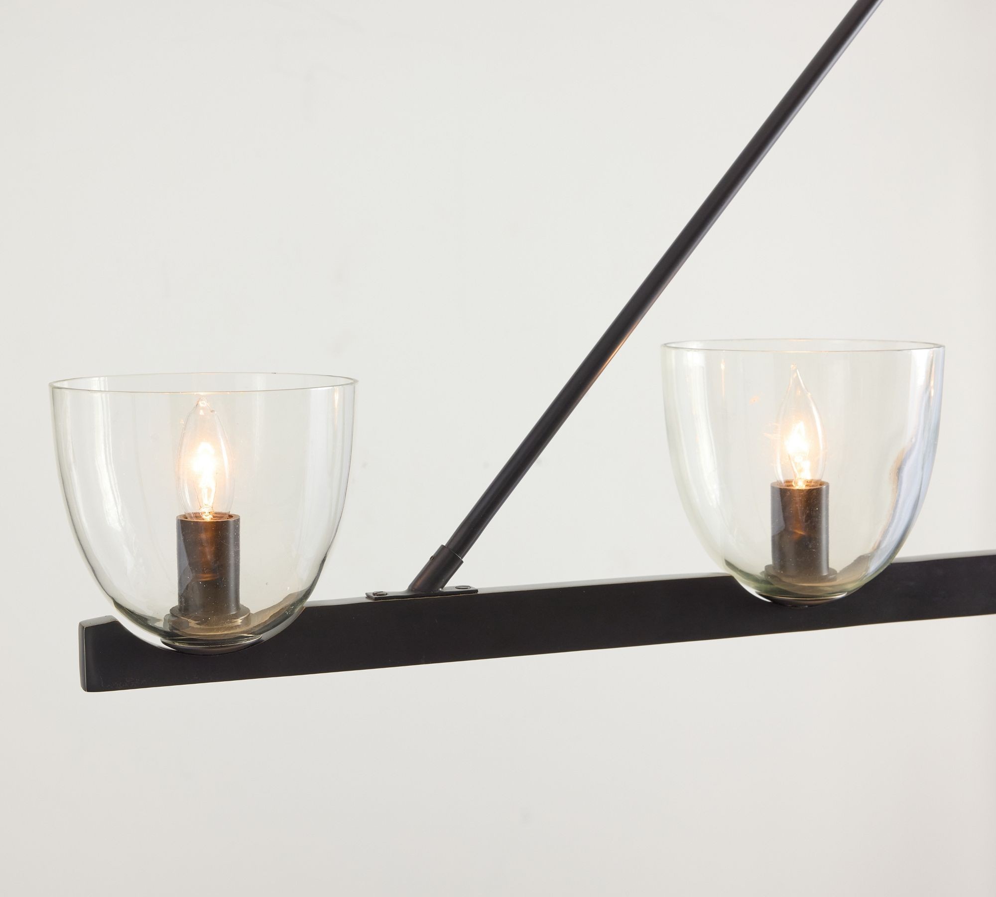 Auria Hand-blown Glass Metal Chandelier - Contemporary Brass Design T061