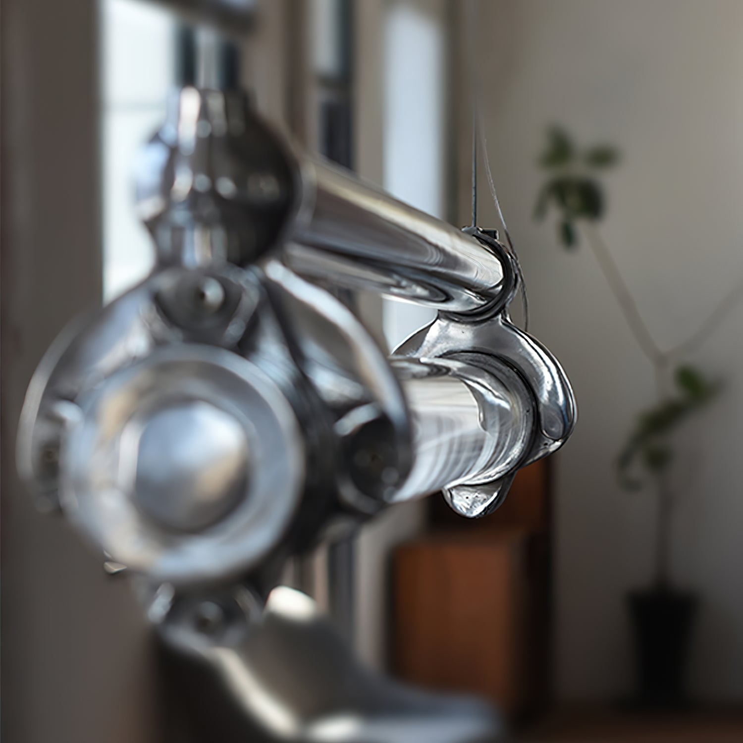 DDR Industrial Tube Pendant Light D484