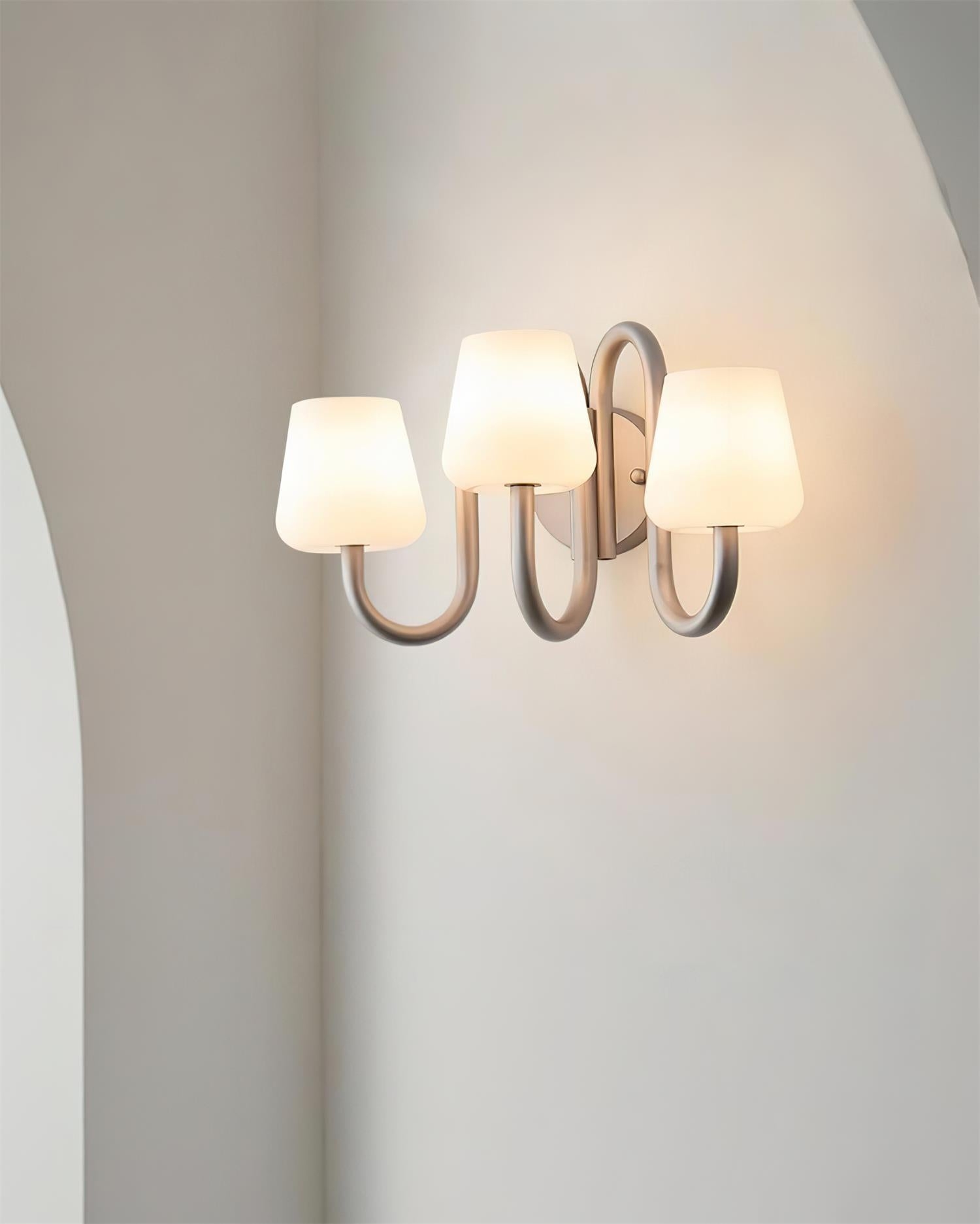 Apollo Wall Lamp D672