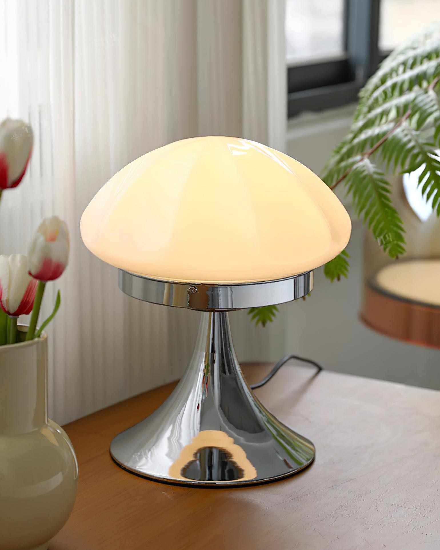 Bauhaus Glass Table Lamp For Bedroom M390
