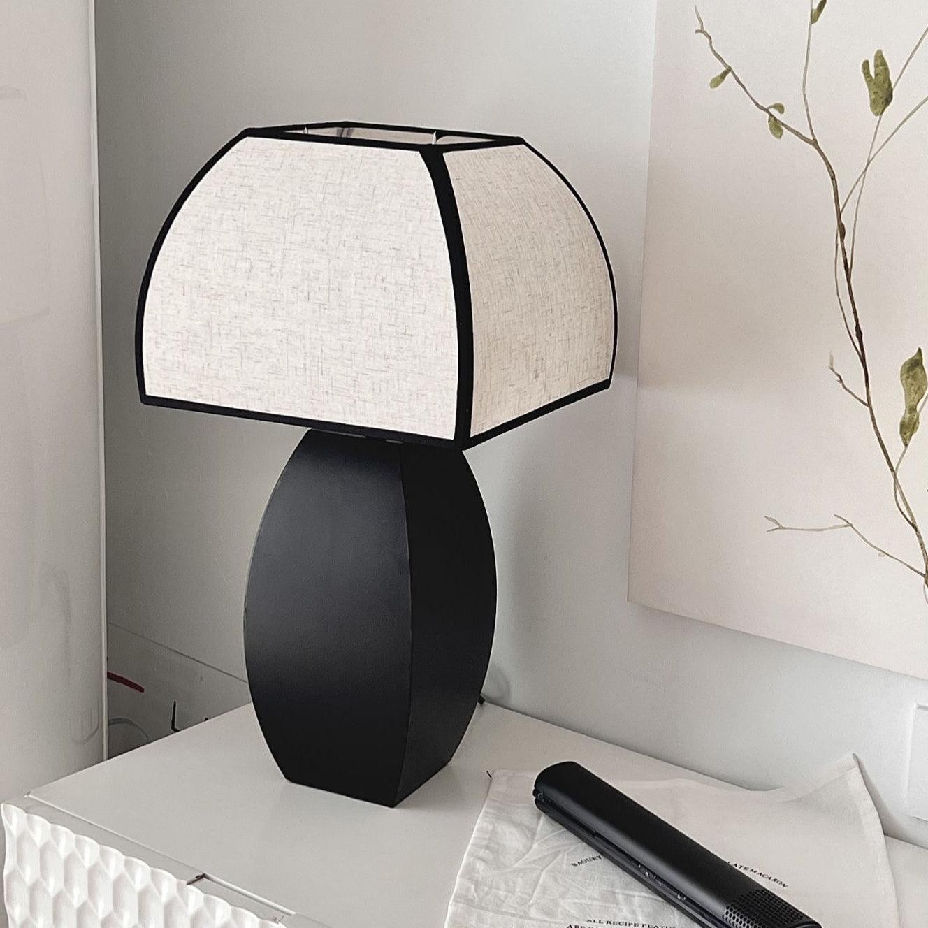 Retro Metal Mushroom Fabric Table Lamp M549