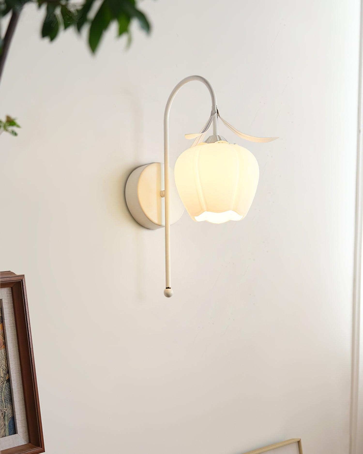 French Cream Style Flower Wall Lamp M146