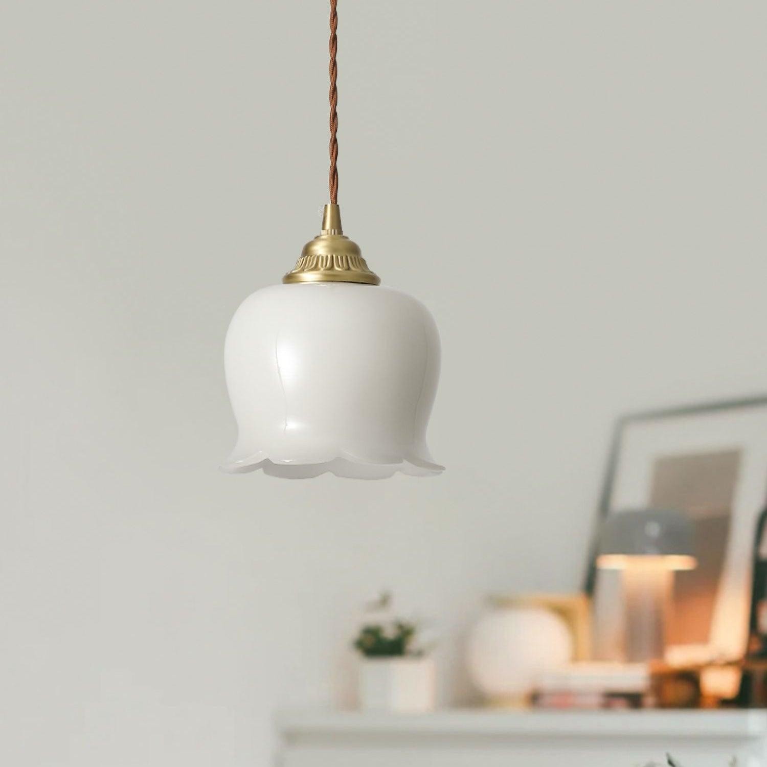 Traditional Glass Flower Pendant Lamp M316