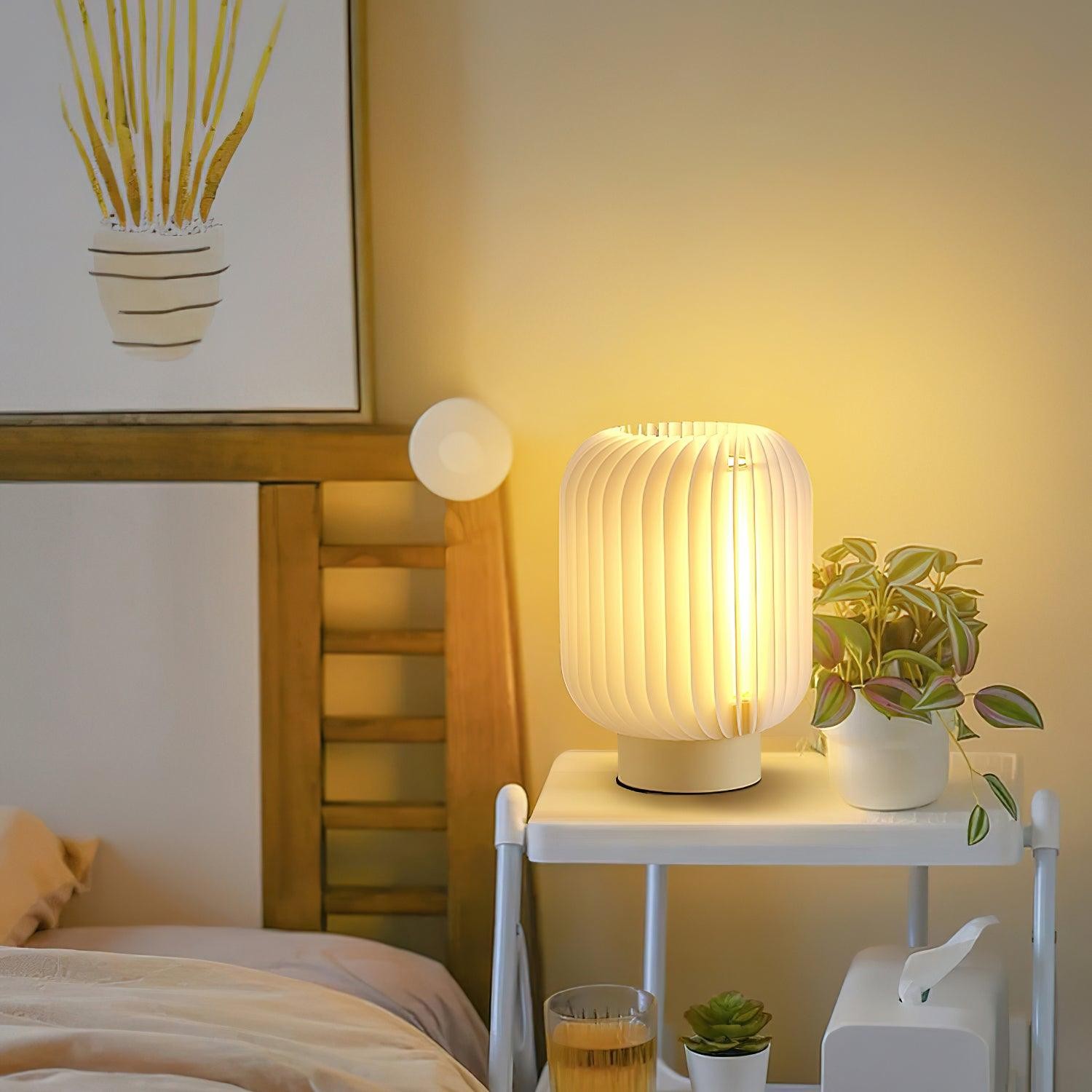 Round Translucent Pleated Table Lamp Suitable For Living Room M32