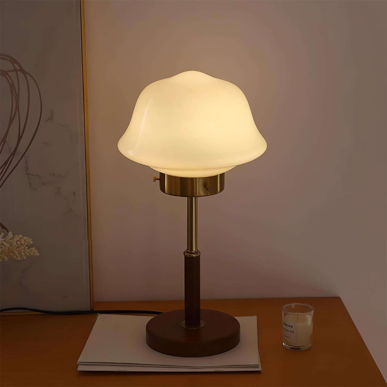 Mid Century Vintage Walnut Glass Table Lamp M395
