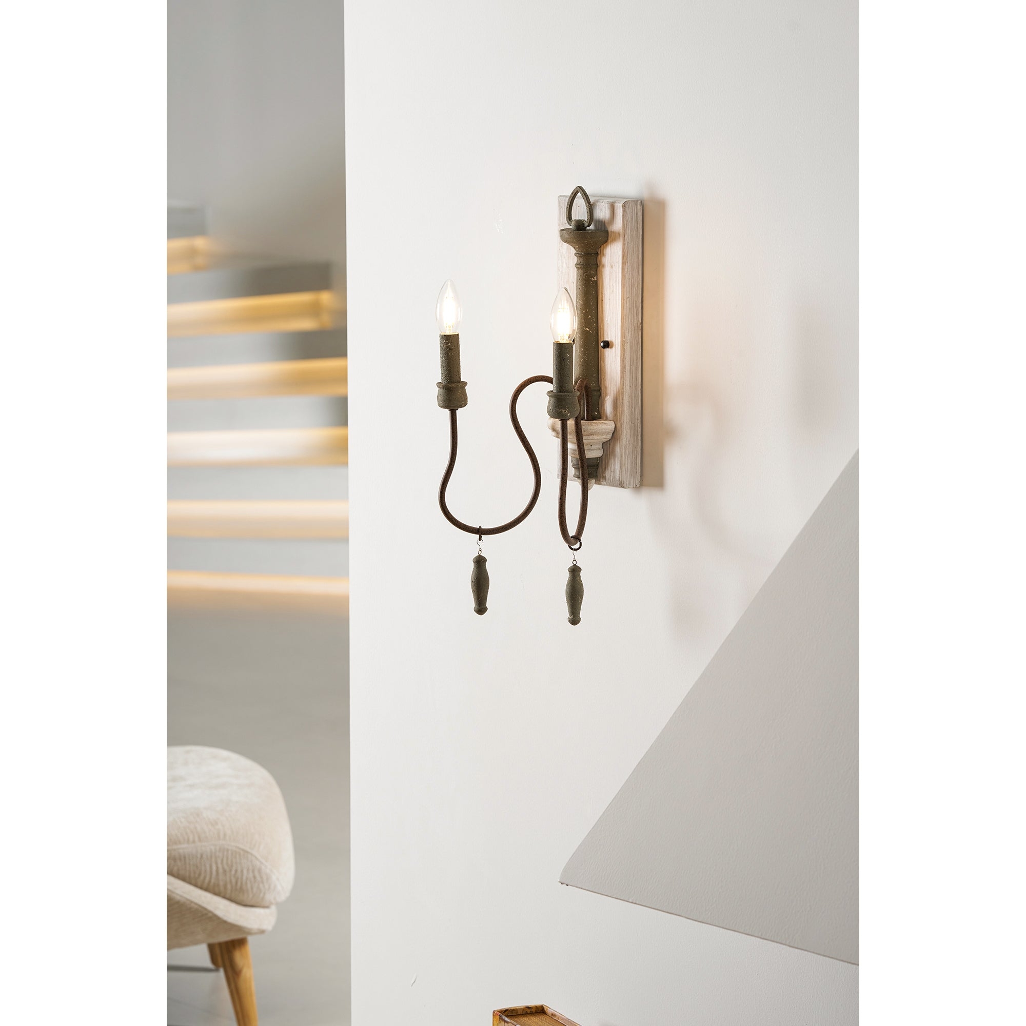 Zoe Wall Lamp D679
