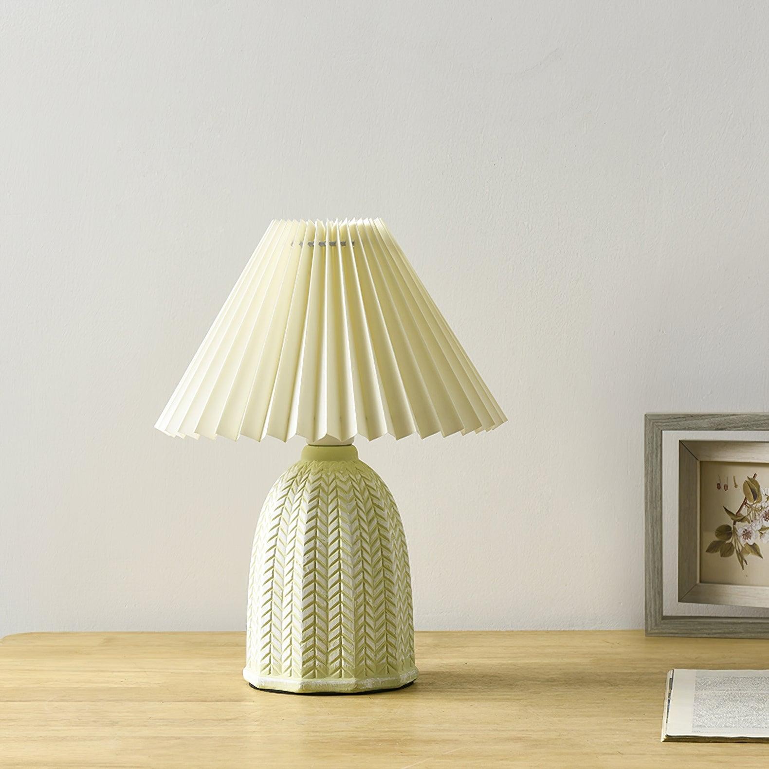 Vintage Pleated Table Lamp M307