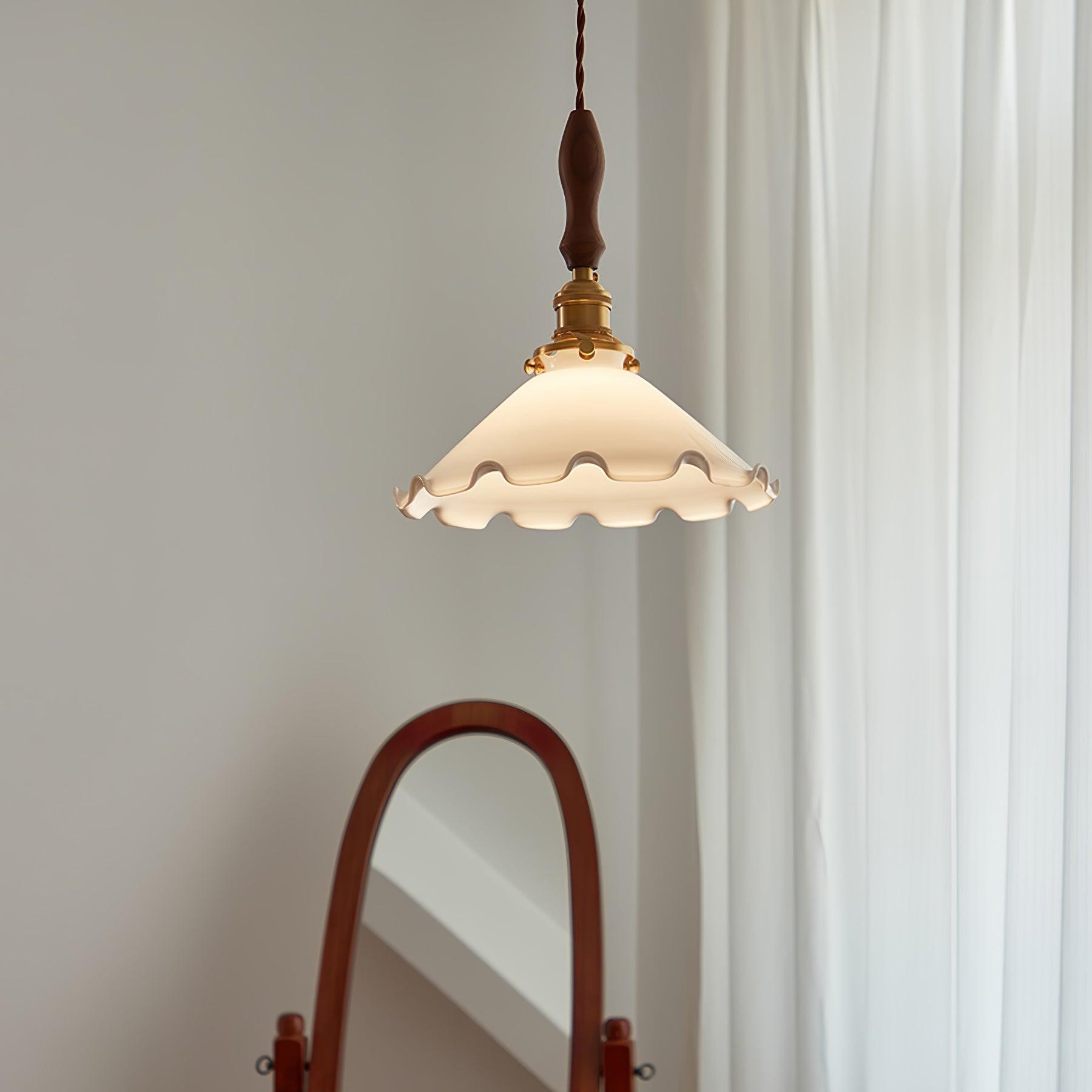 Vintage White Glass Skirted Pendant Lamp M472
