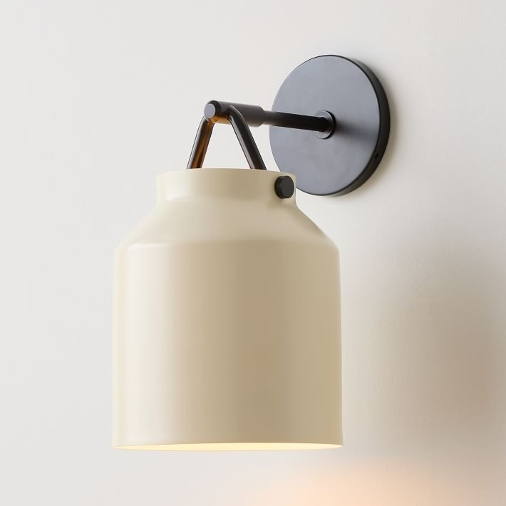 Hanton Modern Minimalist Brass and Glass Sconce – Damp Rated for Bathrooms T173