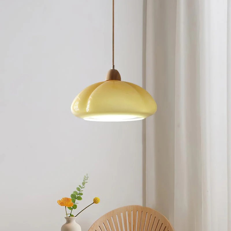 Medieval Creamy Pumpkin Pendant Lamp S108