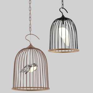 Die Pendelleuchte Birdy Cage ist in Eiche und Schwarz erhältlich.