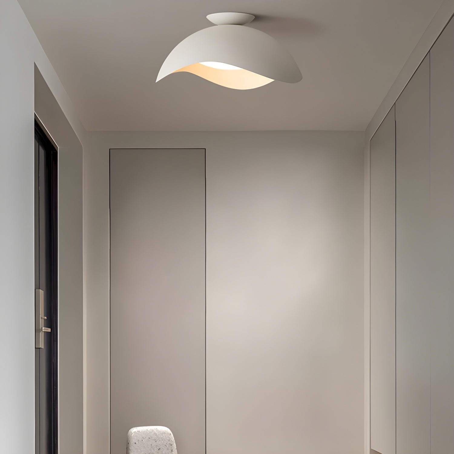 Simple Wave Ceiling Light M23