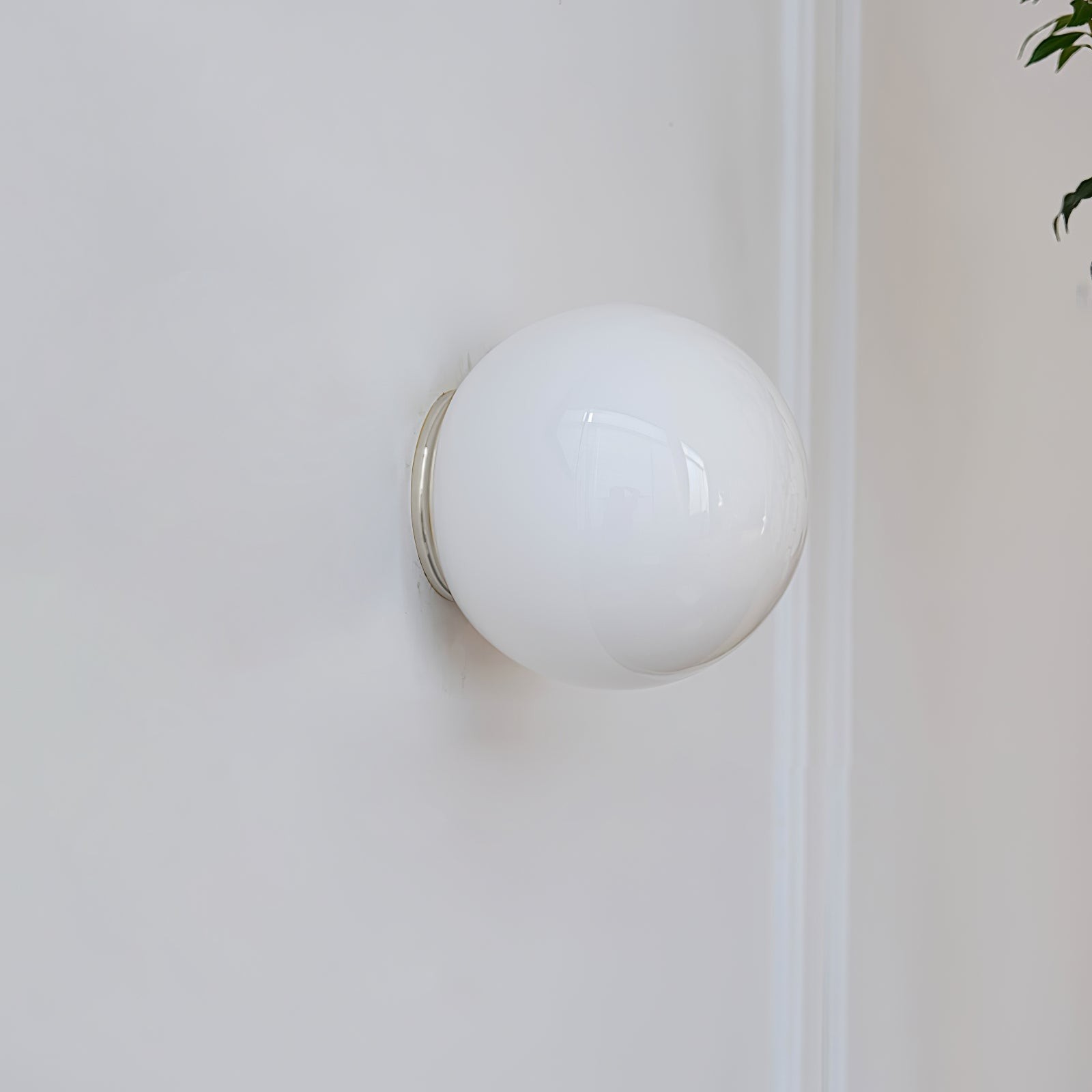 Minimalist Bauhaus Orb Style Wall Lamp M65
