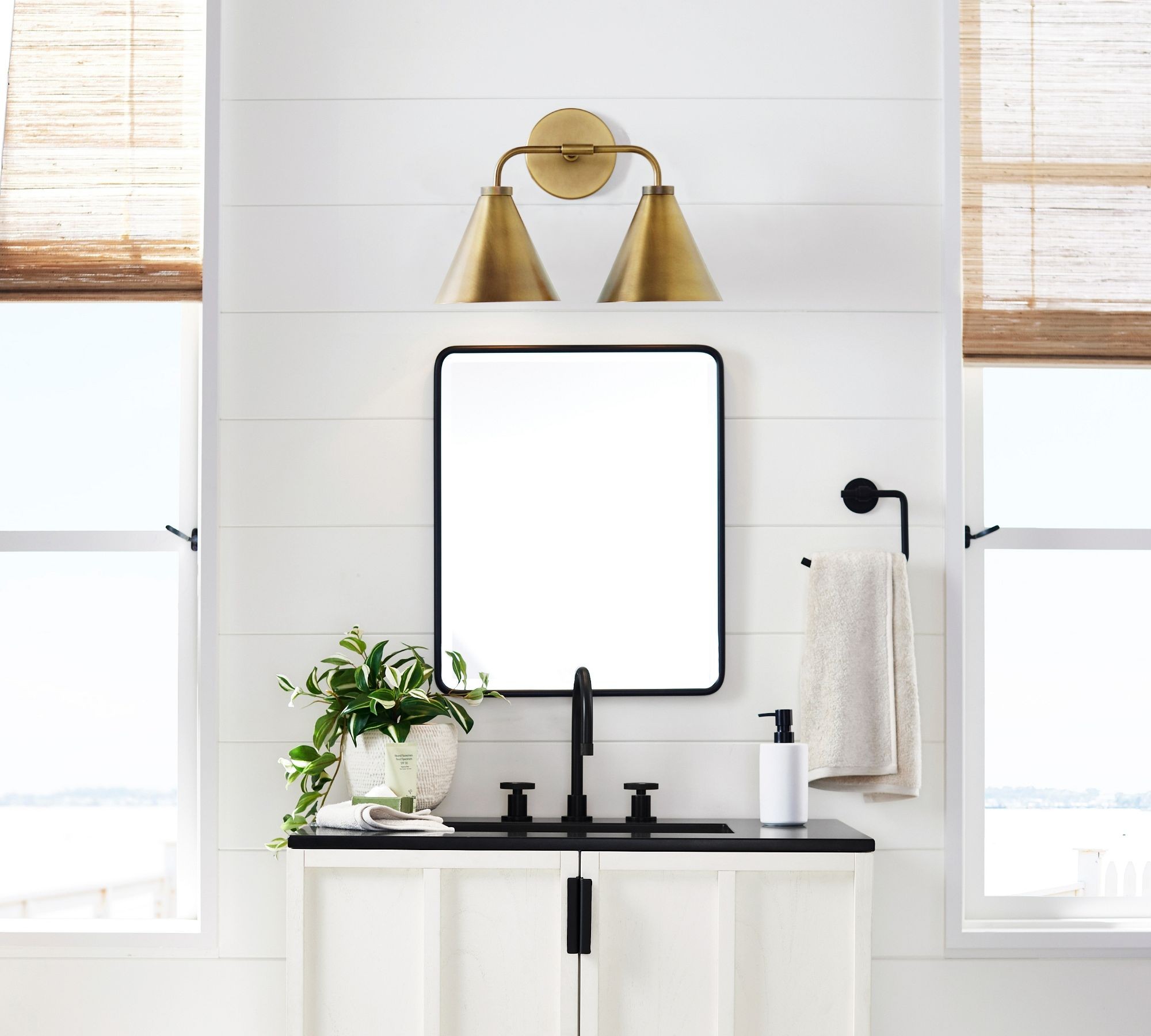 Korvi Iron Tapered Sconce Light - Wall Fixture in Black or Brass T125