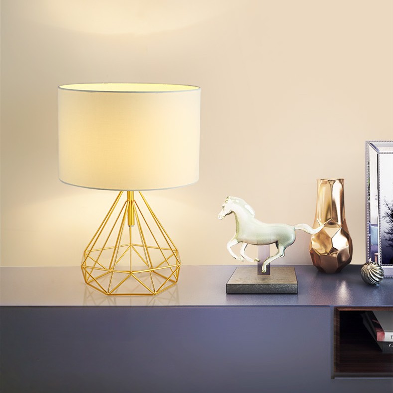 Diamond Fabric Table Light