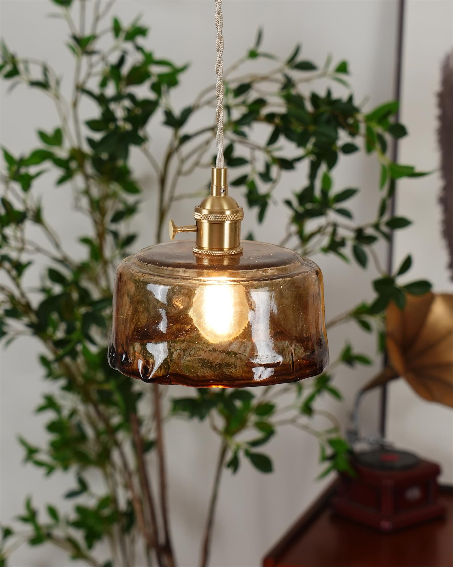 Retro Glass Pendant Lamp M212