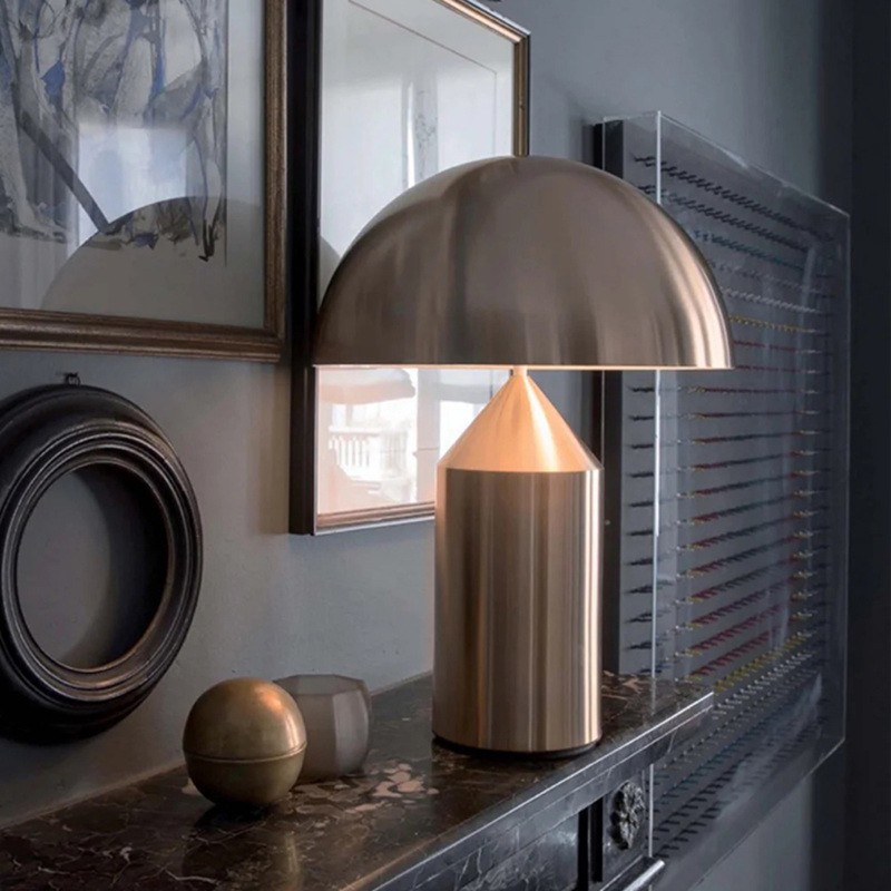 Modern Mushroom Metal Table Lamp for Bedroom