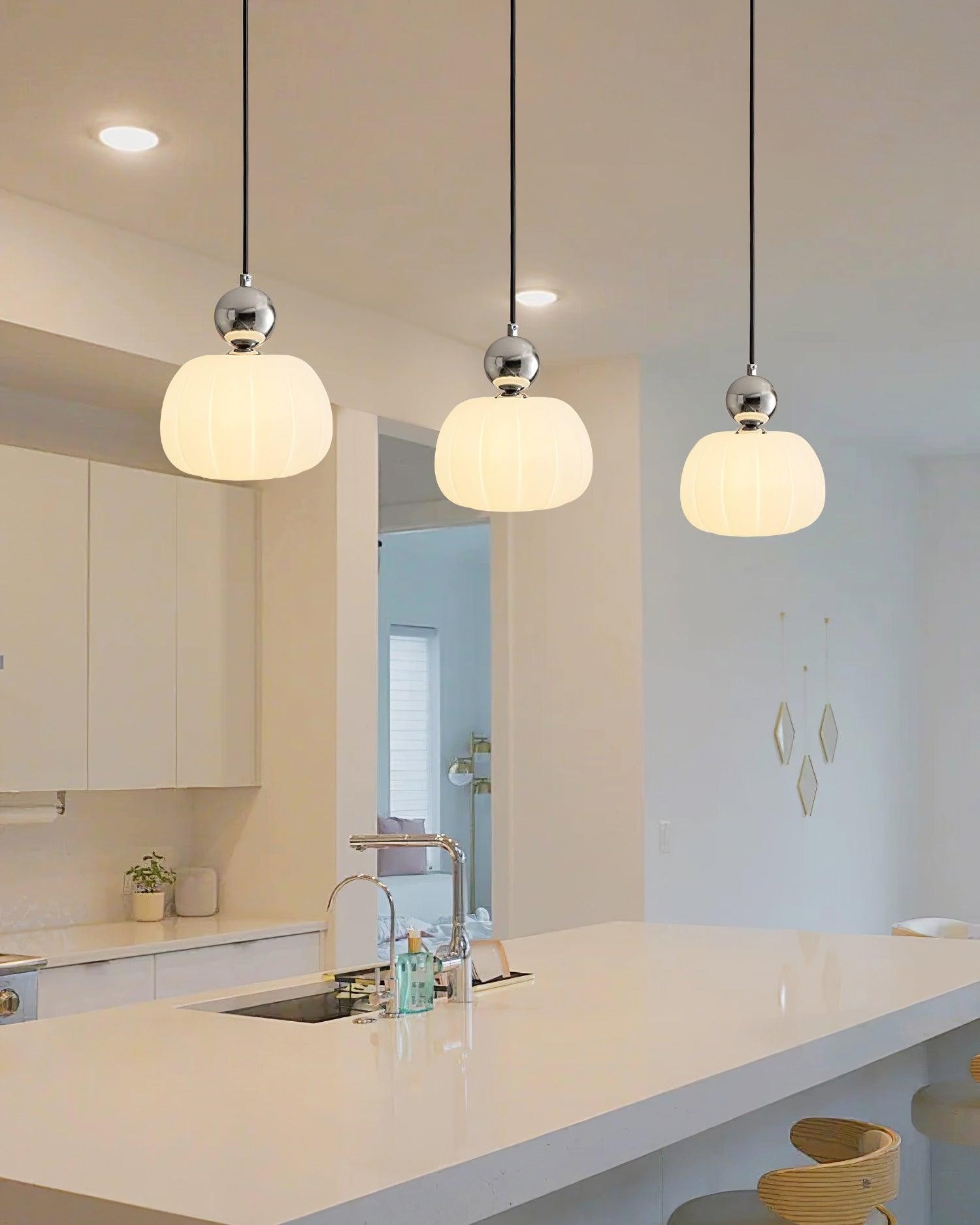 French Vintage Cream Pendant Lamp M129