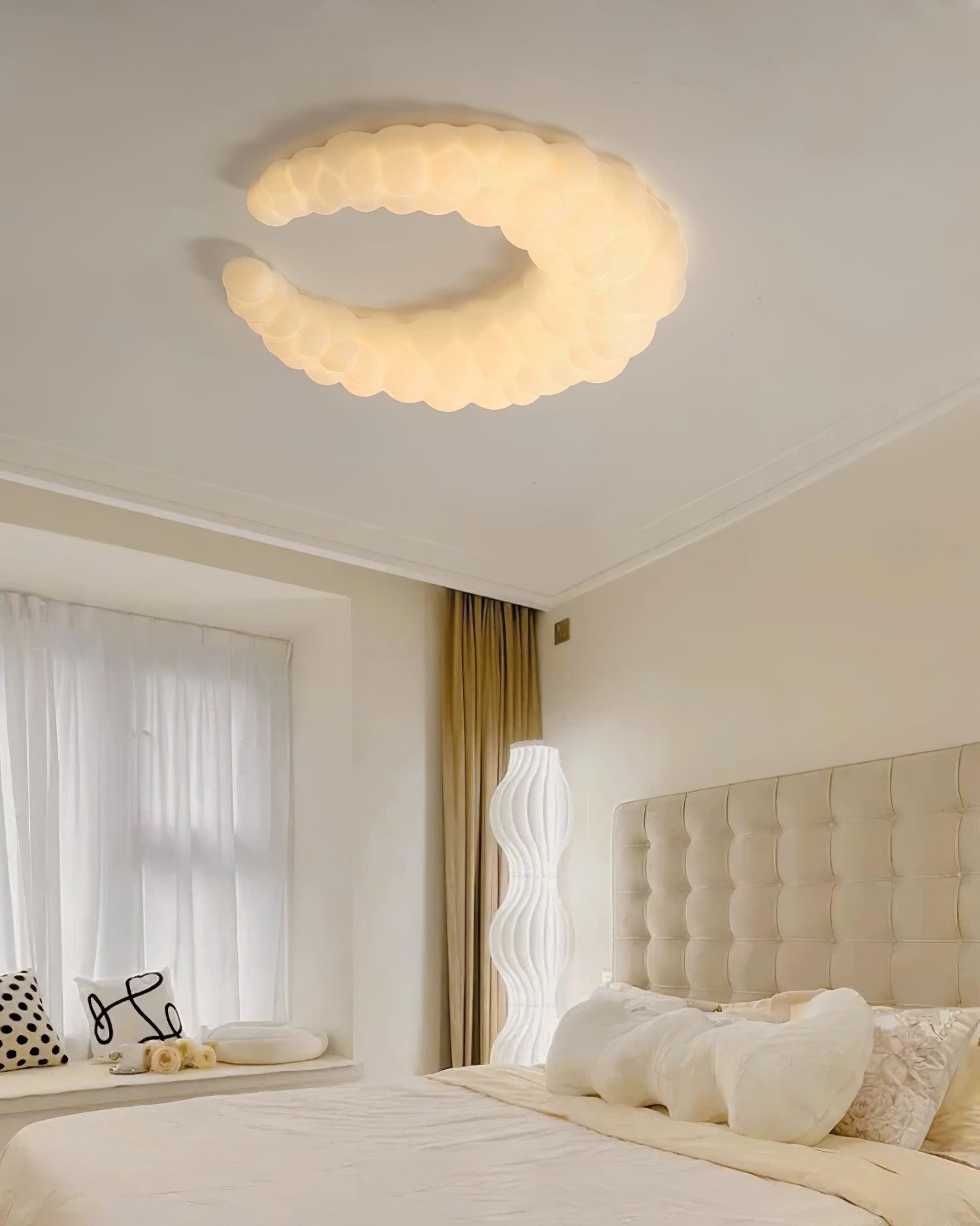 Cream Style Moon Ceiling Lamp M580
