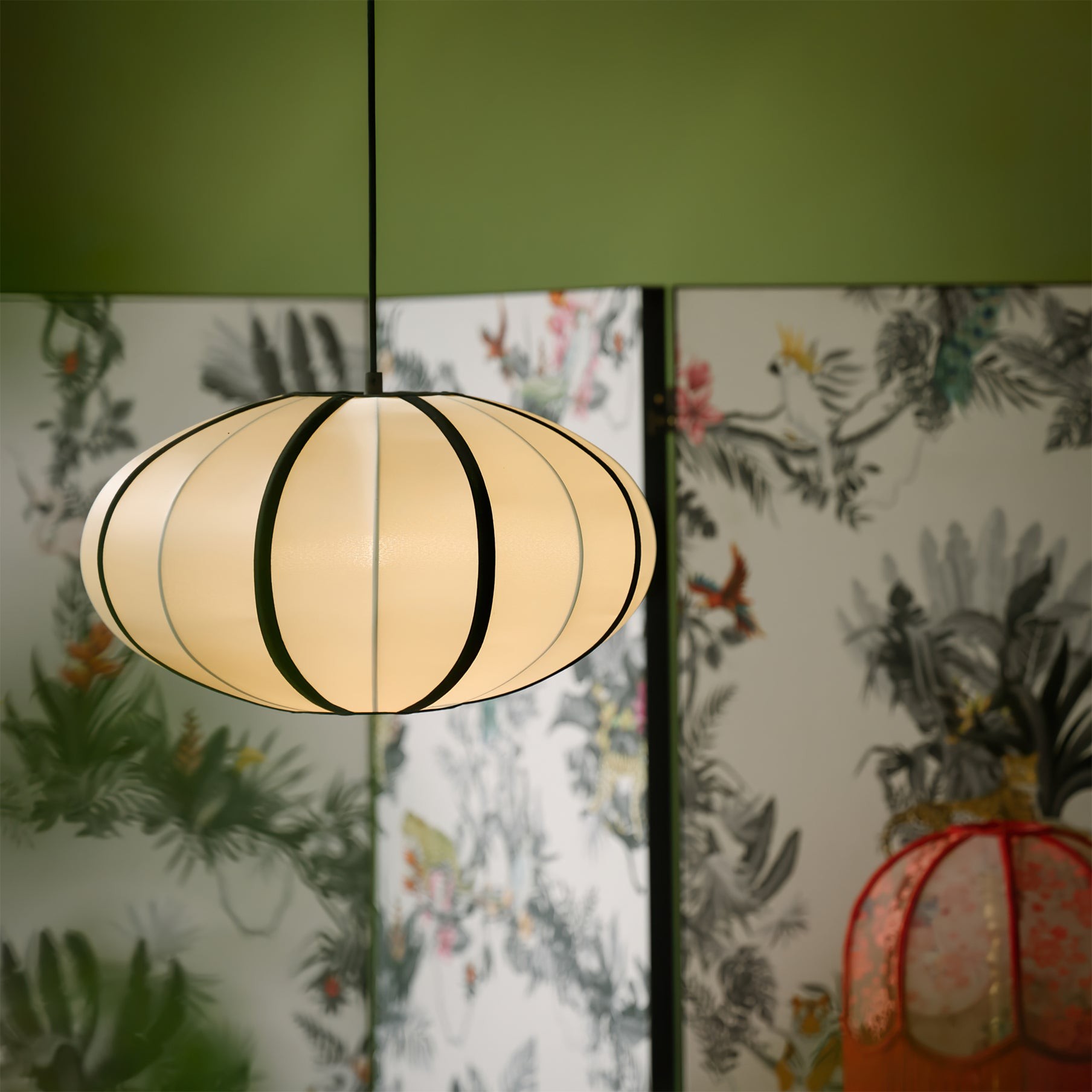 Vintage Silk Lantern Pendant Lamp M575