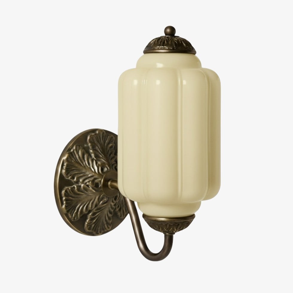 Eloise Brass Wall Sconce – Elegant Milk Glass Vintage Lighting T290
