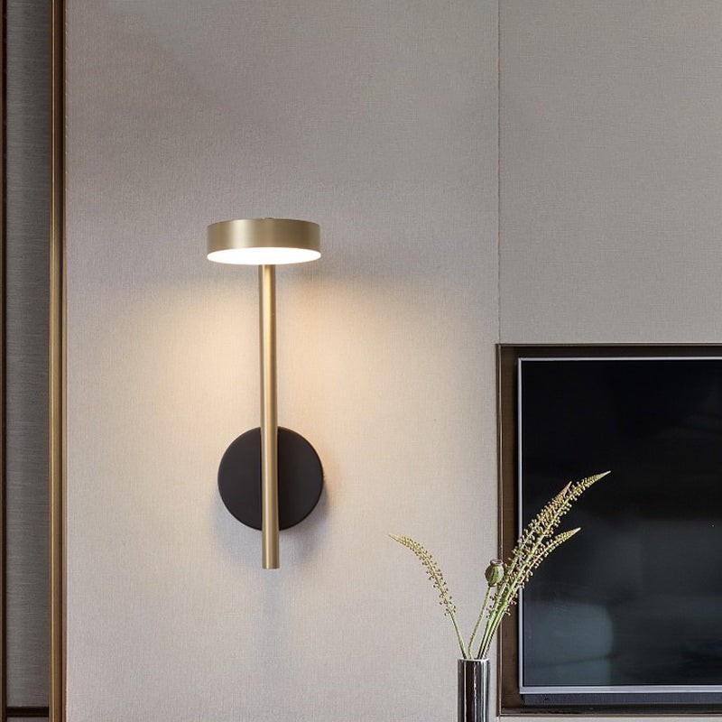 Italian Simple Round Metal Wall Lamp M72