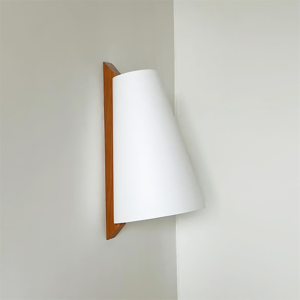 Trianora Wall Lamp D159