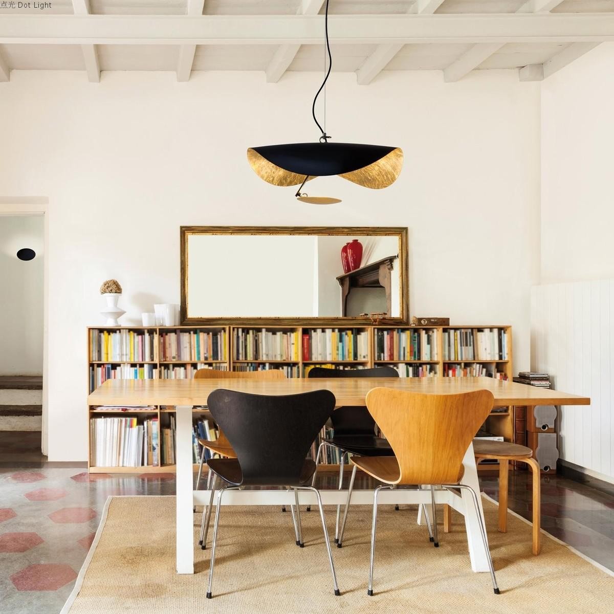 Modern Foil Curved Metal LED Pendant / Ceiling light for Bedroom