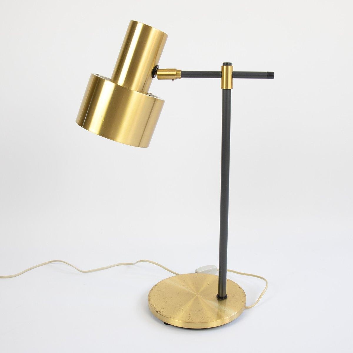 Metal Minimalist Art Deco Table Lamp M544
