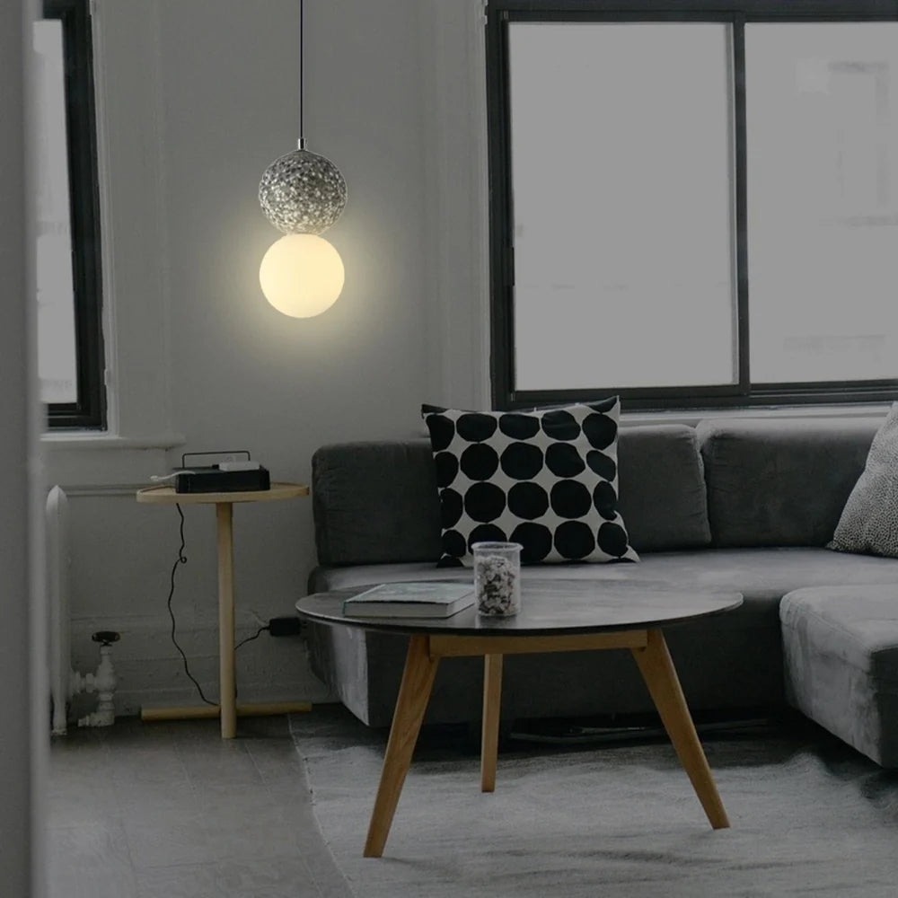 Valentina’s Dance Pendant Lamp D823
