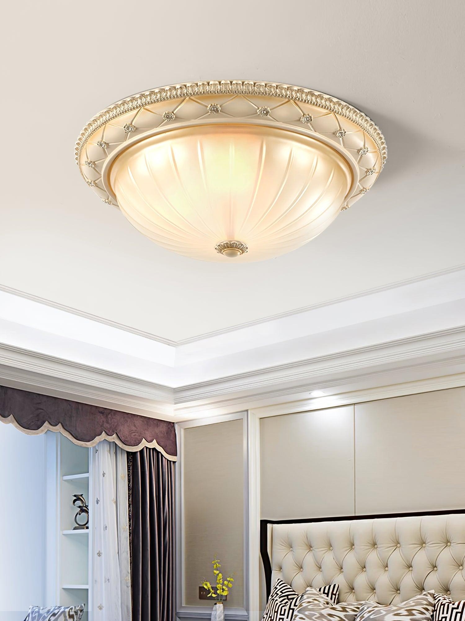European Vintage Style Resin Ceiling Light for Bedroom M560