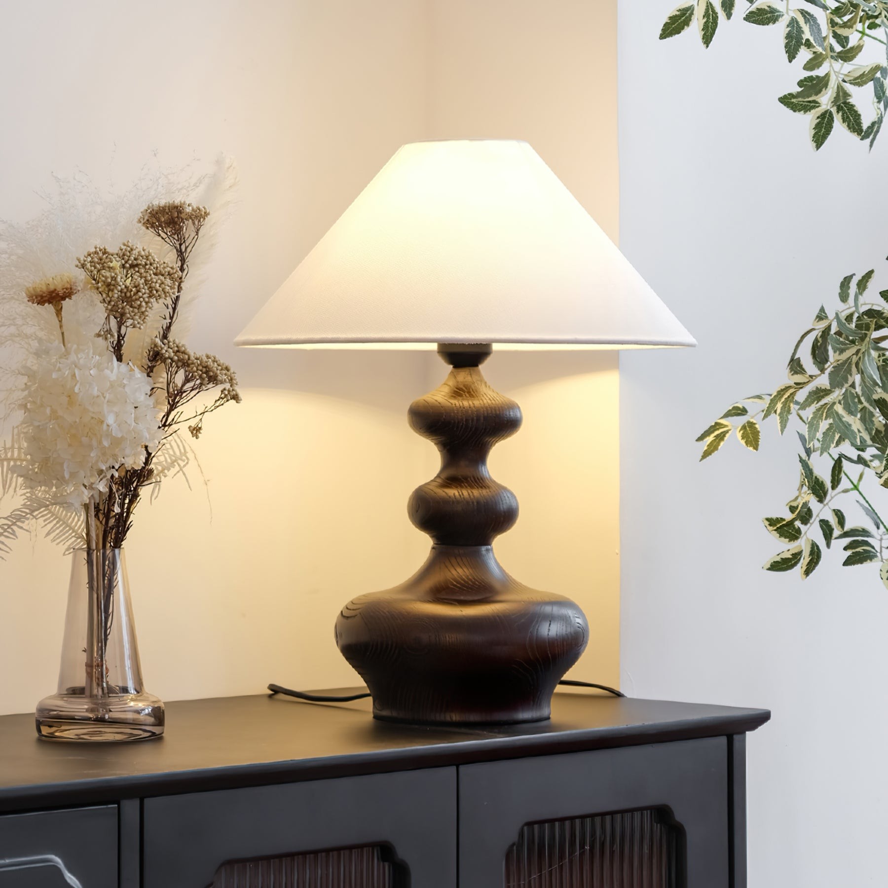 Nordic Retro Solid Wood Table Lamp M161